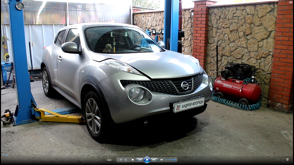 Замена масла в механической коробке передач на Nissan JUKE 1,6 Ниссан Жук 2011 года