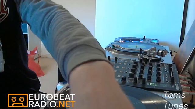 Eurobeat Radio MUSIC LAB смотреть онлайн