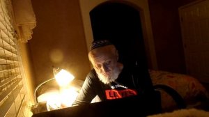 Вы лучще скажите где оригинал можно найти Библии и в чем разница старого и нового завета...?(R/M)