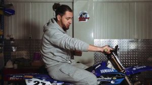 Положение тела ошибки на кроссовом мотоцикле. Видео тренировки по мотокроссу. Важно знать