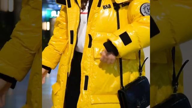 Новинка 2021, женское пальто с капюшоном, длинная парка, зимняя куртка оверсайз, женская глянцевая смотреть онлайн