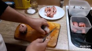 КРАСНАЯ РЫБА  , ГОРБУША В МИКРОВОЛНОВКЕ .