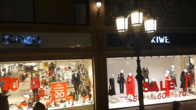 Стамбул/Торговый центр Venezia смотреть онлайн