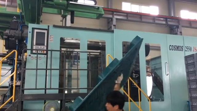 Производство пластиковых поддонов с роботом на ТПА Welltec смотреть онлайн