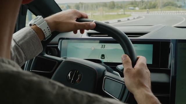 Электромобиль HiPhi X на тест драйве у Александра Морозова! Мнение автоэксперта смотреть онлайн