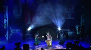 Sonali Kulkarni Dance Performance In NIFF