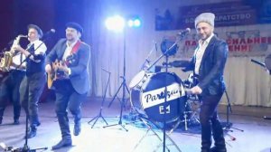 группа Партизан ФМ у гостях в Софринской Бригаде.