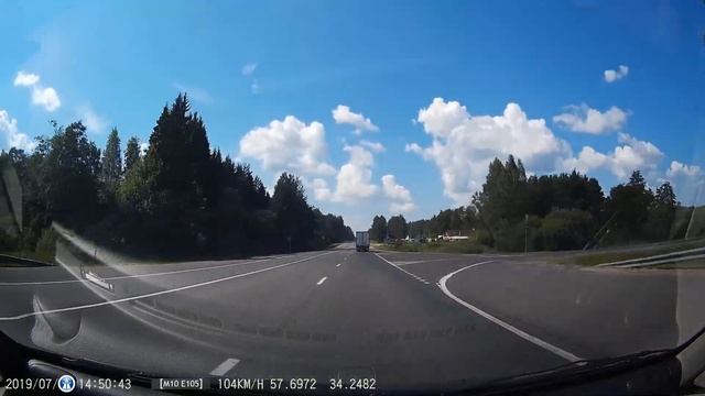 Трасса М10 Е105 Москва - Санкт-Петербург. Часть 3: Василёво - Зимогорье. Лето 2019. смотреть онлайн