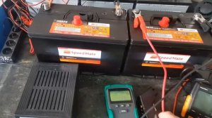 ЗАРЯД  АККУМУЛЯТОРА  100  и  75 Ач,   Speed  Mate 115D31L  (  Корея ).  Ввод в эксплуатацию.