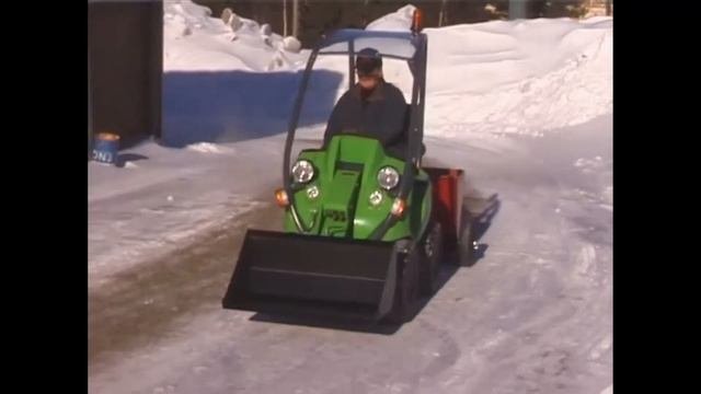 Пескоразбрасыватель прицепной для Avant 200 модели
