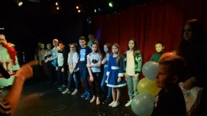 Новогодняя вечеринка "Christmas Party" для школьников!