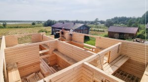 Строительство одноэтажного частного дома из бруса 8 на 10 с террасой 2 на 4. Центр Домостроения