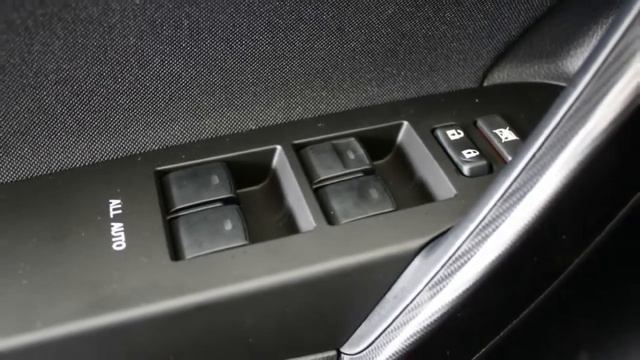 Toyota Auris Touring Sports 1.6 VVT-i Dynamic Navi, trekhaak, climate control смотреть онлайн