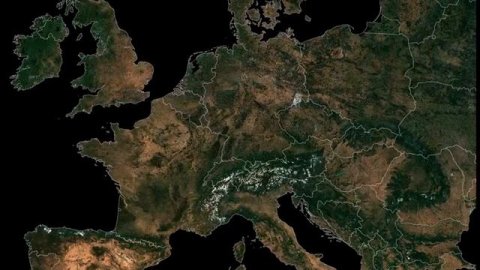Засуха в Европе является самой сильной за последние 500 лет: сравнение 2022 и 2021 годов