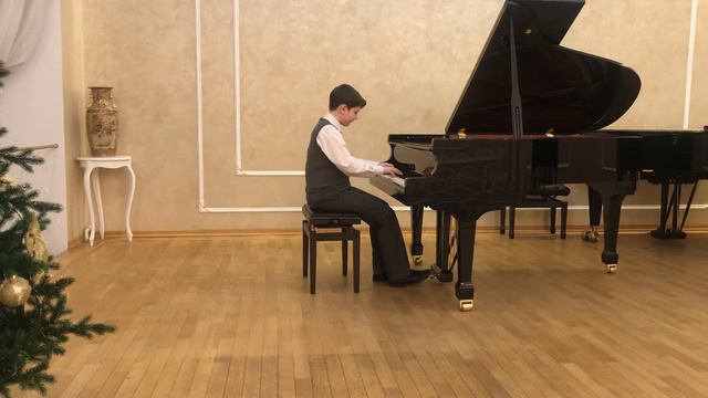 Клевцов Добромир. Ф. Мендельсон - Песня без слов, соч. 67, N 4 (За прялкой)