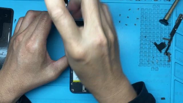 Asus Zenfone3 (ZE520KL) Replace Battery смотреть онлайн