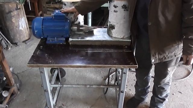 Дровокол из шестигранника.mp4