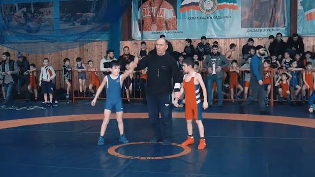 Школа Сайтиева Магомедов Муслим смотреть онлайн