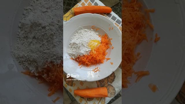 240330 Худейте вкусно Простое полезное морковное пирожное Чай из моркови Мёд овсяные хлопья морковка