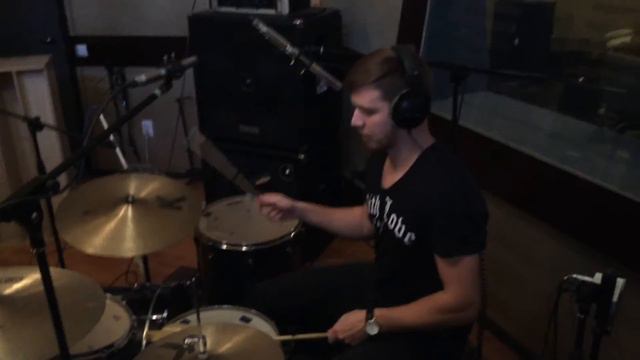 Drum Set - Overhead смотреть онлайн