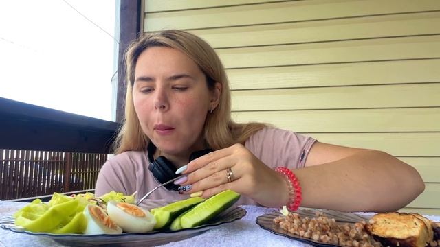 МУКБАНГ обед на улице ? смотреть онлайн