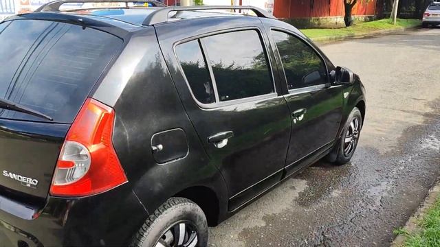 Renault Sandero Expression 2011 смотреть онлайн