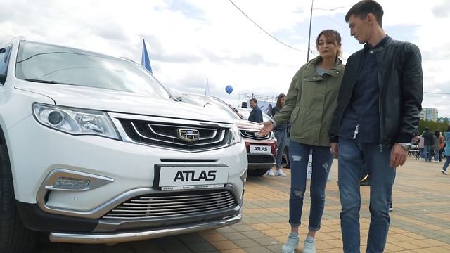 Geely на празднике Сабантуй 2019 в Сургуте.