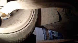 Как проверить сайлентблоки нижних рычагов (Бумеранг) Audi A4 B6 А6 С5 VW B5