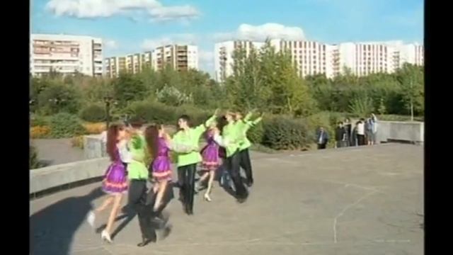 Ансамбль Дискомобиль Русский танец КЛИП