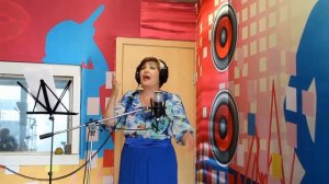 Романс "Дремлют плакучие ивы". Поёт Лариса Калашникова. Лауреат международных конкурсов.