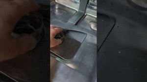 Почему плохо моет посудомоечная машина!?