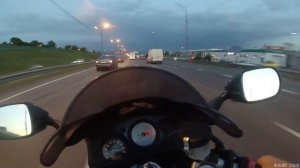 suzuki sv400s top speed