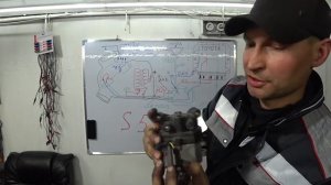 КАК ПОСТАВИТЬ НА КРОНОС КОММУТАТОР ТОЙОТЫ.