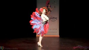 Australian Burlesque Festival 2017 - Miss Maple Rose - Big Booty Fan Dance