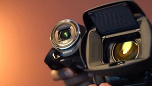 Let's Compare: Canon VIXIA HF G70 VS Sony HDRCX405 HD