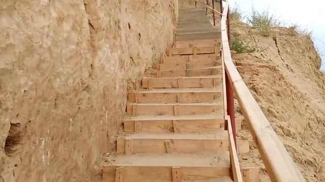 Уникальное строение к морю, лестница здоровья!!! смотреть онлайн