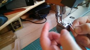 Какой иглой красиво шить кожу на швейной машинке..Переделка иглы под бытовую машинку.