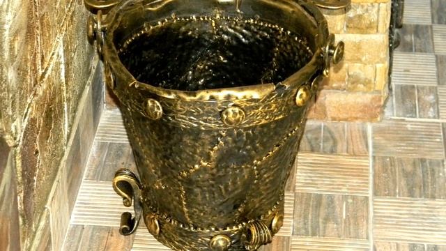 Красивая ковка Днепропетровск, красивое кованое ведро, дизайн, ковка для интерьера смотреть онлайн