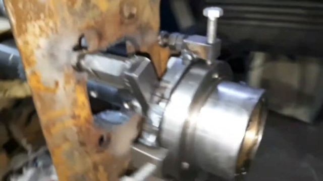 ремонт передней балки фронтального погрузчика. смотреть онлайн