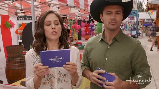 Lemonade Stand - Lightning Round with Erin Krakow and Ryan Paevey - Hallmark Channel смотреть онлайн