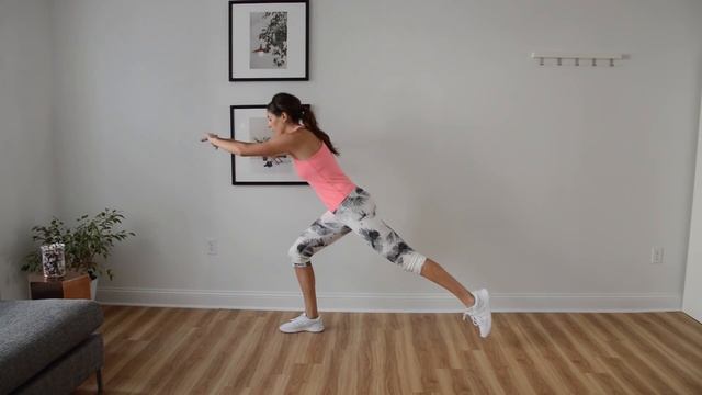 5-Minute Warm Up for At-Home Workouts смотреть онлайн