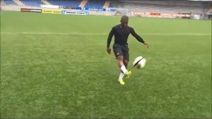 Футбольный тренажер Pure2Improve Football Trainer
