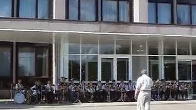 Духовий оркестр Криворізької ДМШ№4 (320х240) - Полька смотреть онлайн