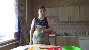 Семья на покраске я на кухне а "комментаторы" на медосмотр!