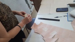 КАК СДЕЛАТЬ ПЕРЕНОС НАГРУДНОЙ ВЫТАЧКИ В БОК.