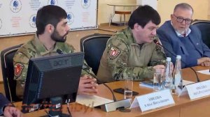 Ахра Авидзба на круглом столе в Московском РГГУ