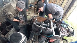 Разбили кабину/Свапнули коробку в трактор Т150/Repair of transmission in tractor t150
