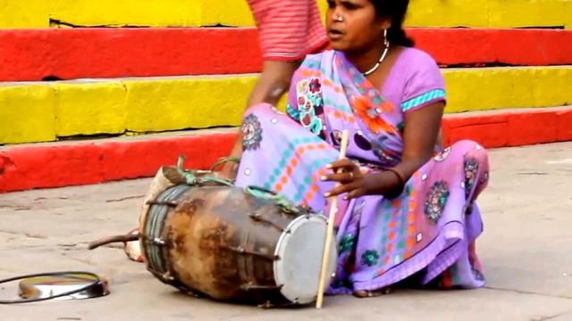 Lady on Drums