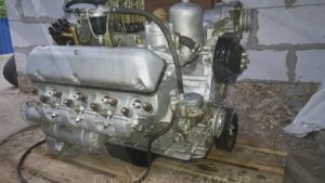 Необычный тюнинг Москвич 400 с движком V8 объемом 5.5 литра