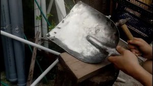 Реставрация старой ржавой лопаты